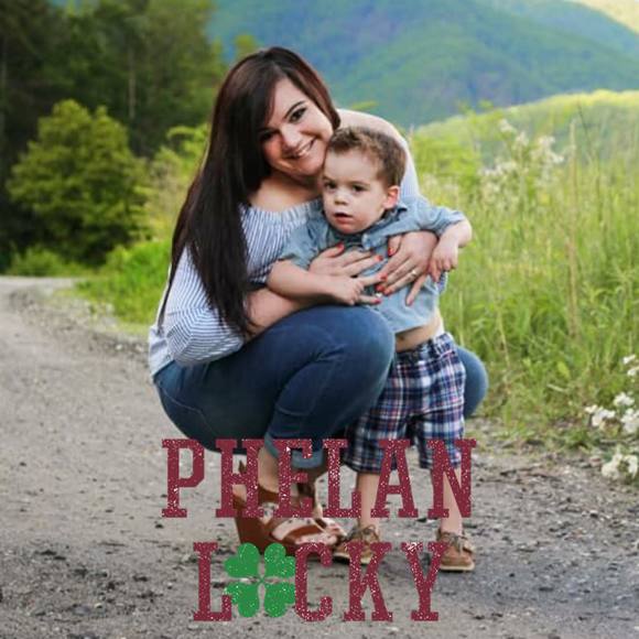 Meet your Posher, Kelsey - Picture 1 of 1